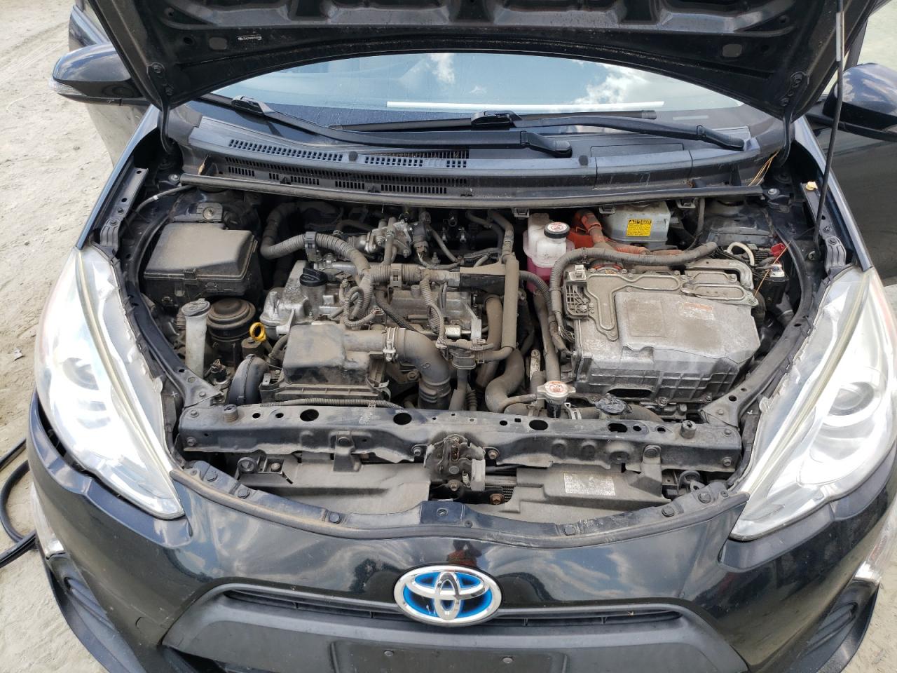 2017 Toyota Prius C VIN: JTDKDTB39H1597905 Lot: 62933844