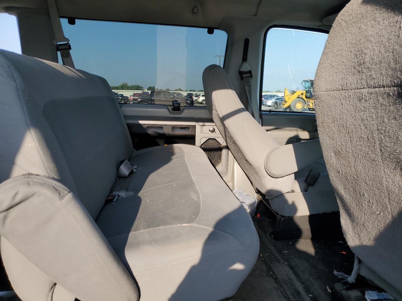 2007 Ford Econoline E350 Super Duty Wagon VIN: 1FBNE31L47DA04786 Lot: 62011654