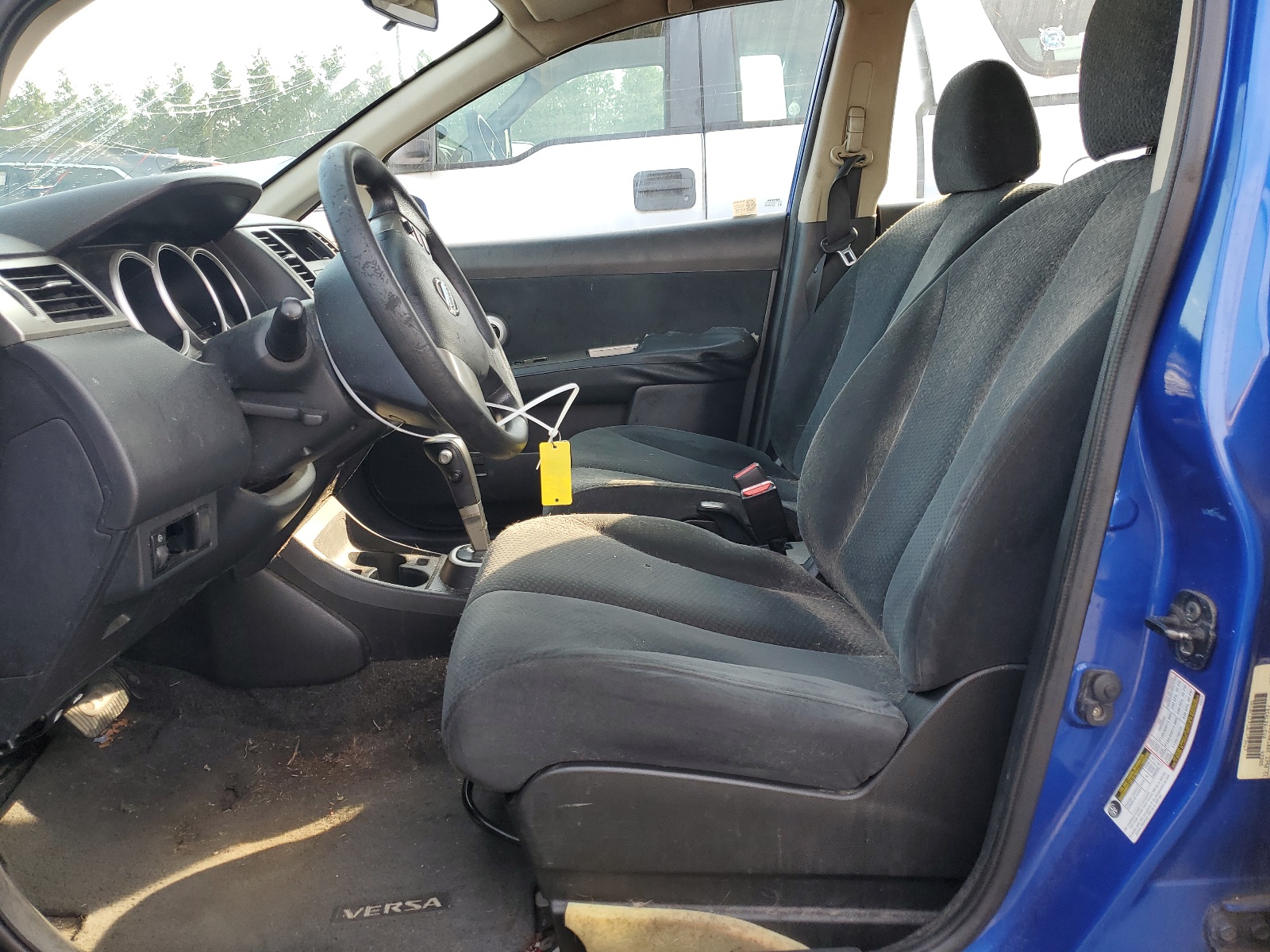 3N1BC1CP1BL493467 2011 Nissan Versa S