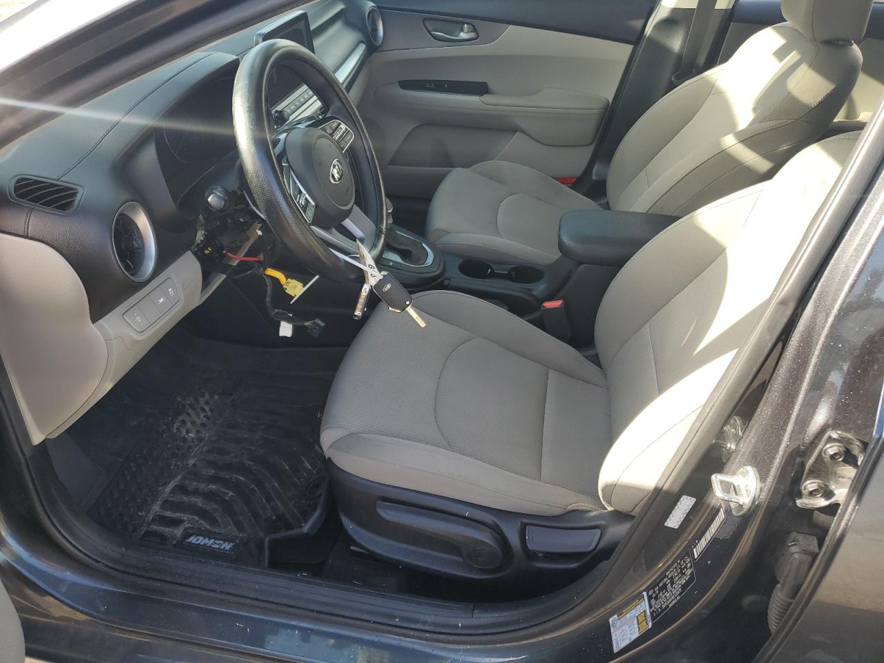 2019 Kia Forte Fe VIN: 3KPF24AD7KE120479 Lot: 63956454