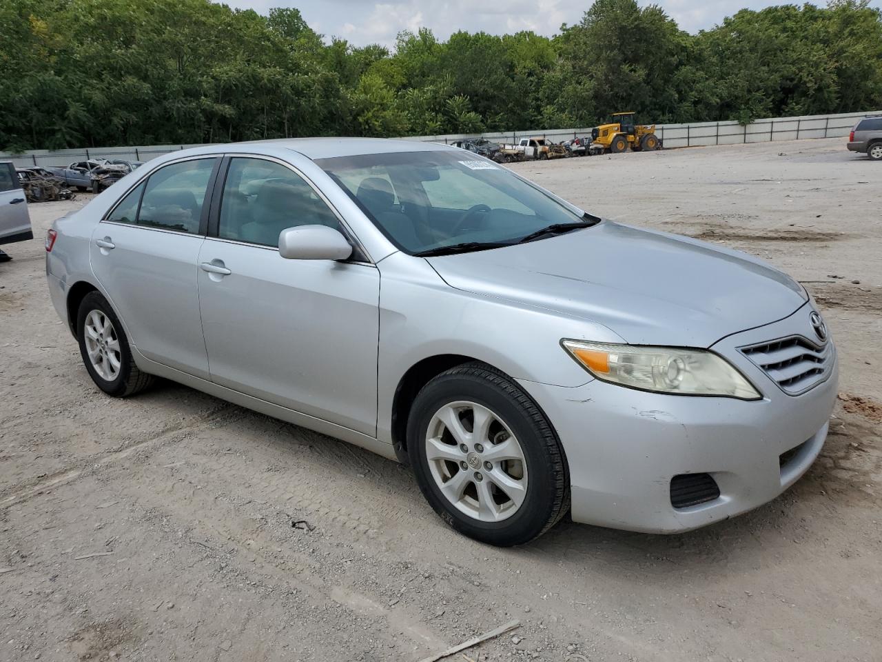 2011 Toyota Camry - Image 4