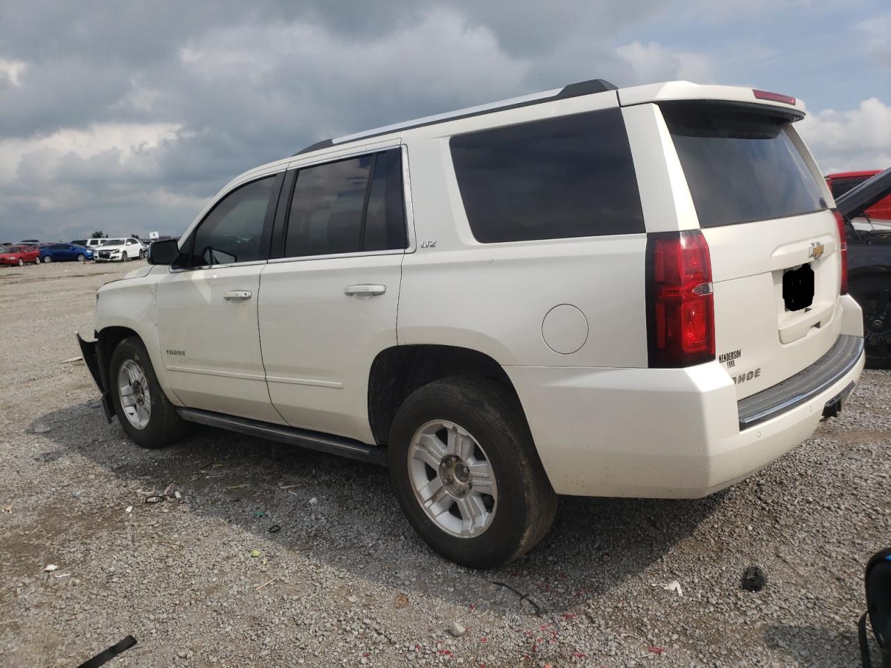 VIN 1GNSKCKC0FR274273 2015 CHEVROLET TAHOE no.2