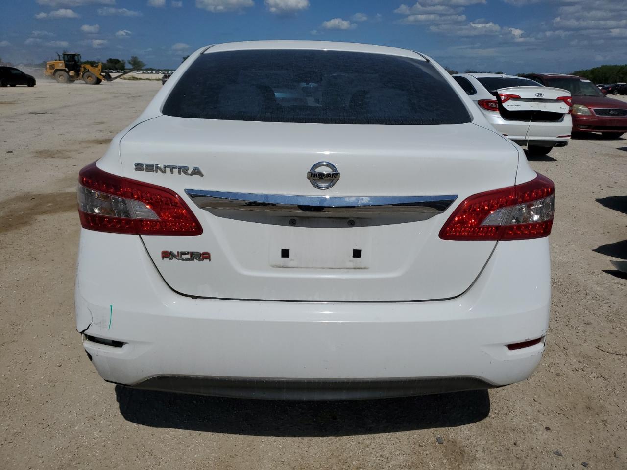 2015 Nissan Sentra S VIN: 3N1AB7AP3FY343289 Lot: 63061544