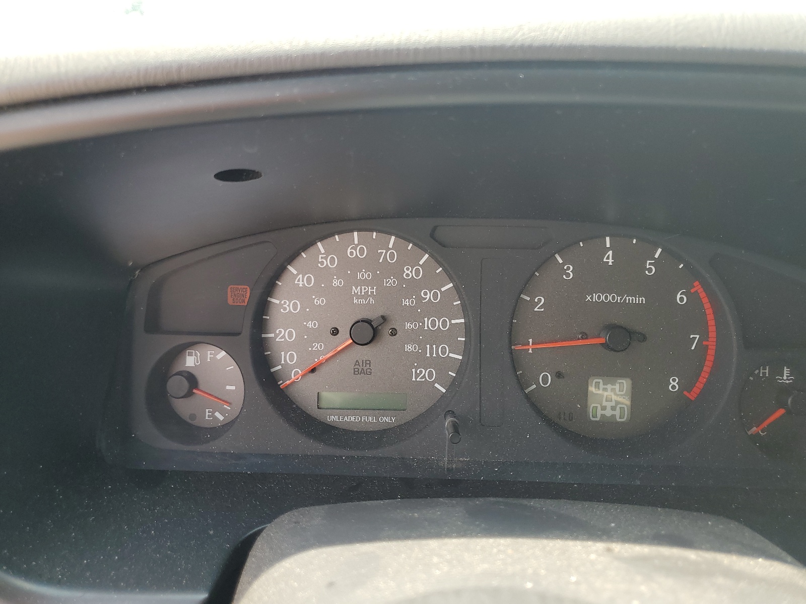 JNRAR05Y9XW046782 1999 Infiniti Qx4