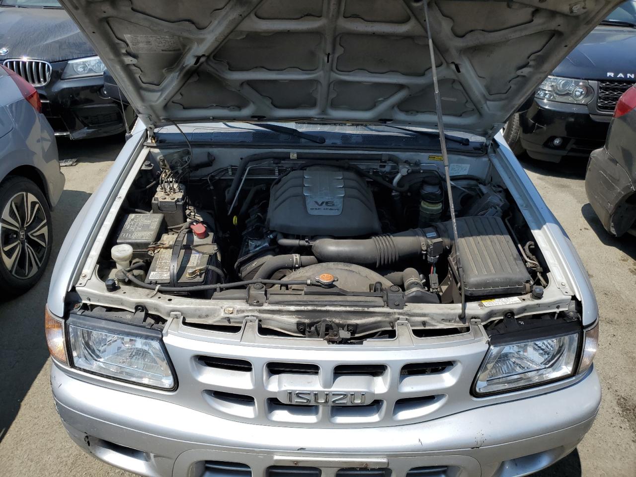 4S2DM58W1Y4318200 2000 Isuzu Rodeo S