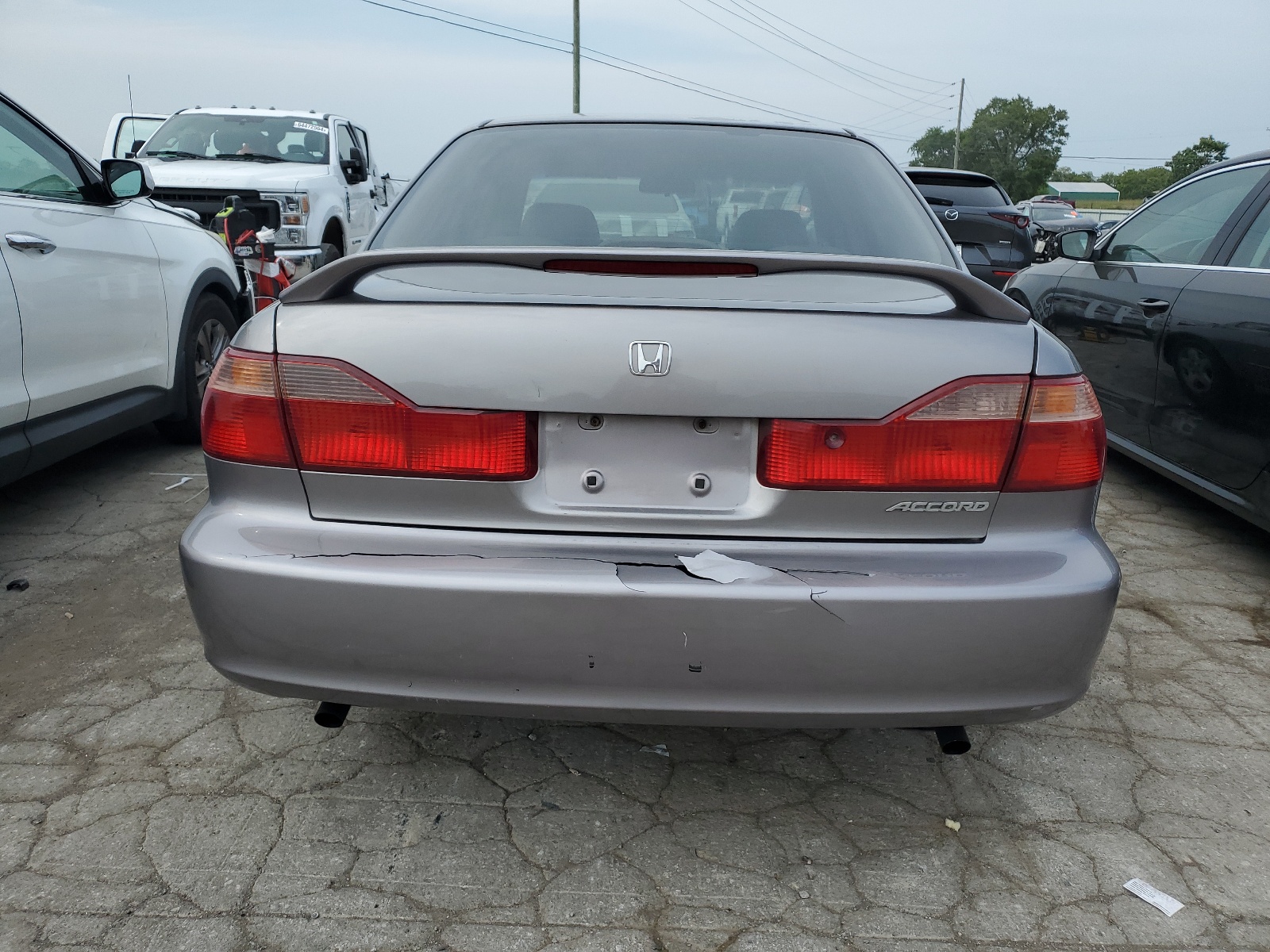 1HGCG1656YA048918 2000 Honda Accord Ex