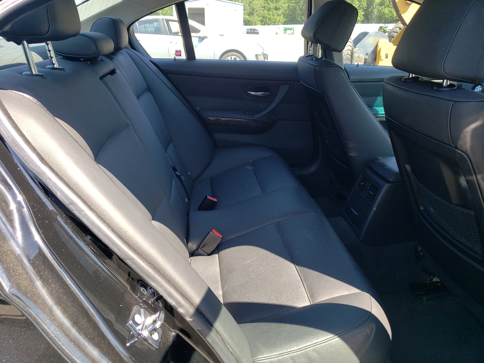 WBAVC73527KP35247 2007 BMW 328 Xi Sulev