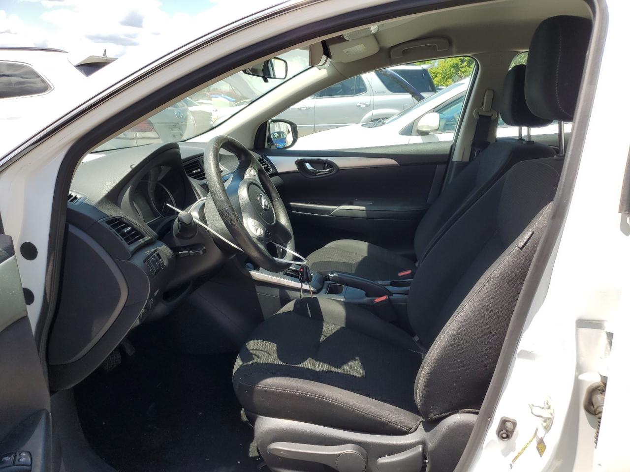 2019 Nissan Sentra S VIN: 3N1AB7AP3KY230906 Lot: 62988844