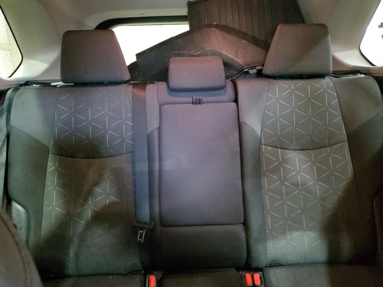 2020 Toyota Rav4 Xle VIN: 2T3P1RFV1LC137615 Lot: 64403534