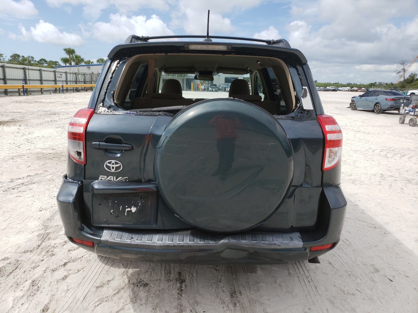 2T3ZF4DV7BW077496 2011 Toyota Rav4