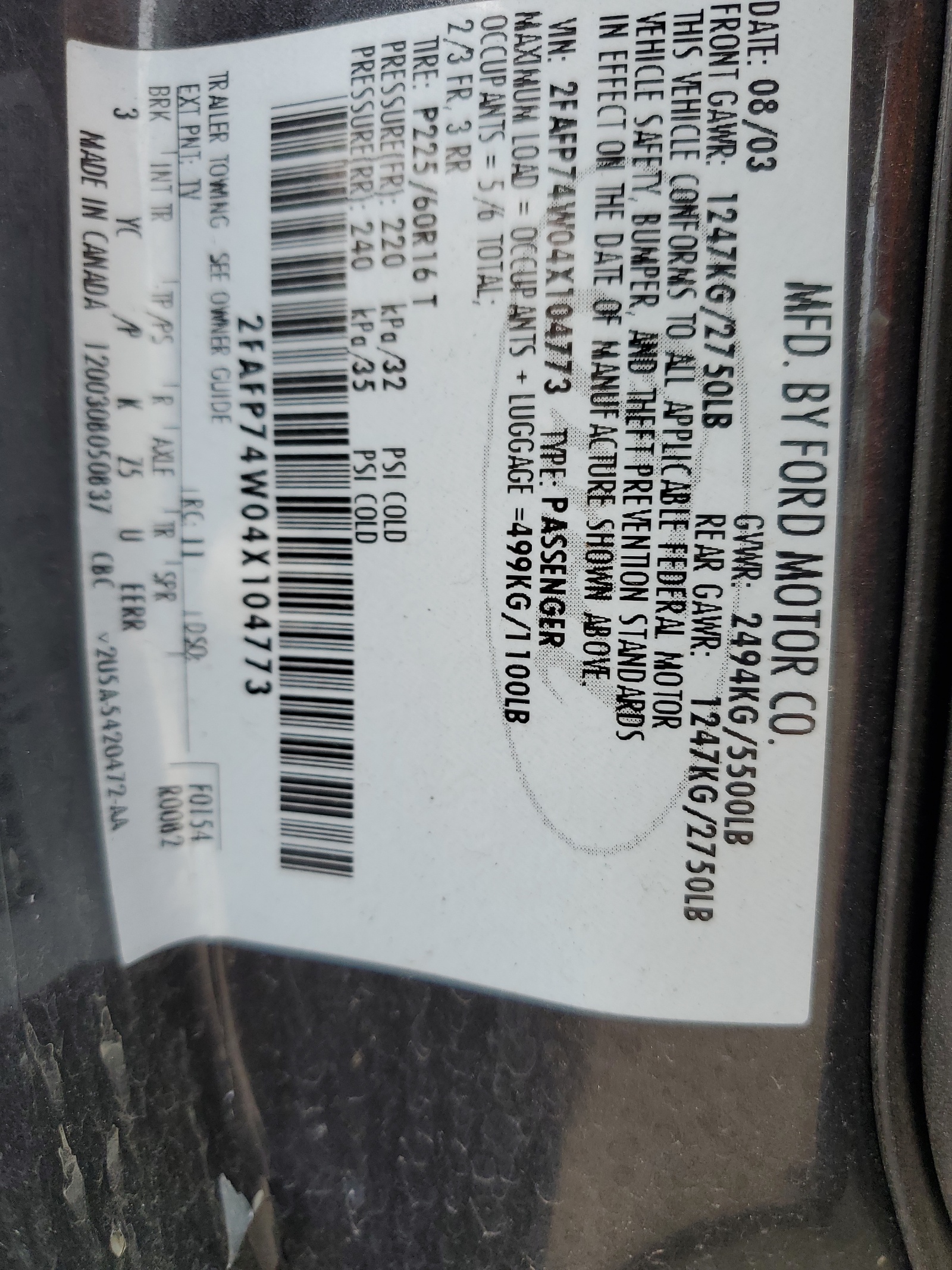 2FAFP74W04X104773 2004 Ford Crown Victoria Lx