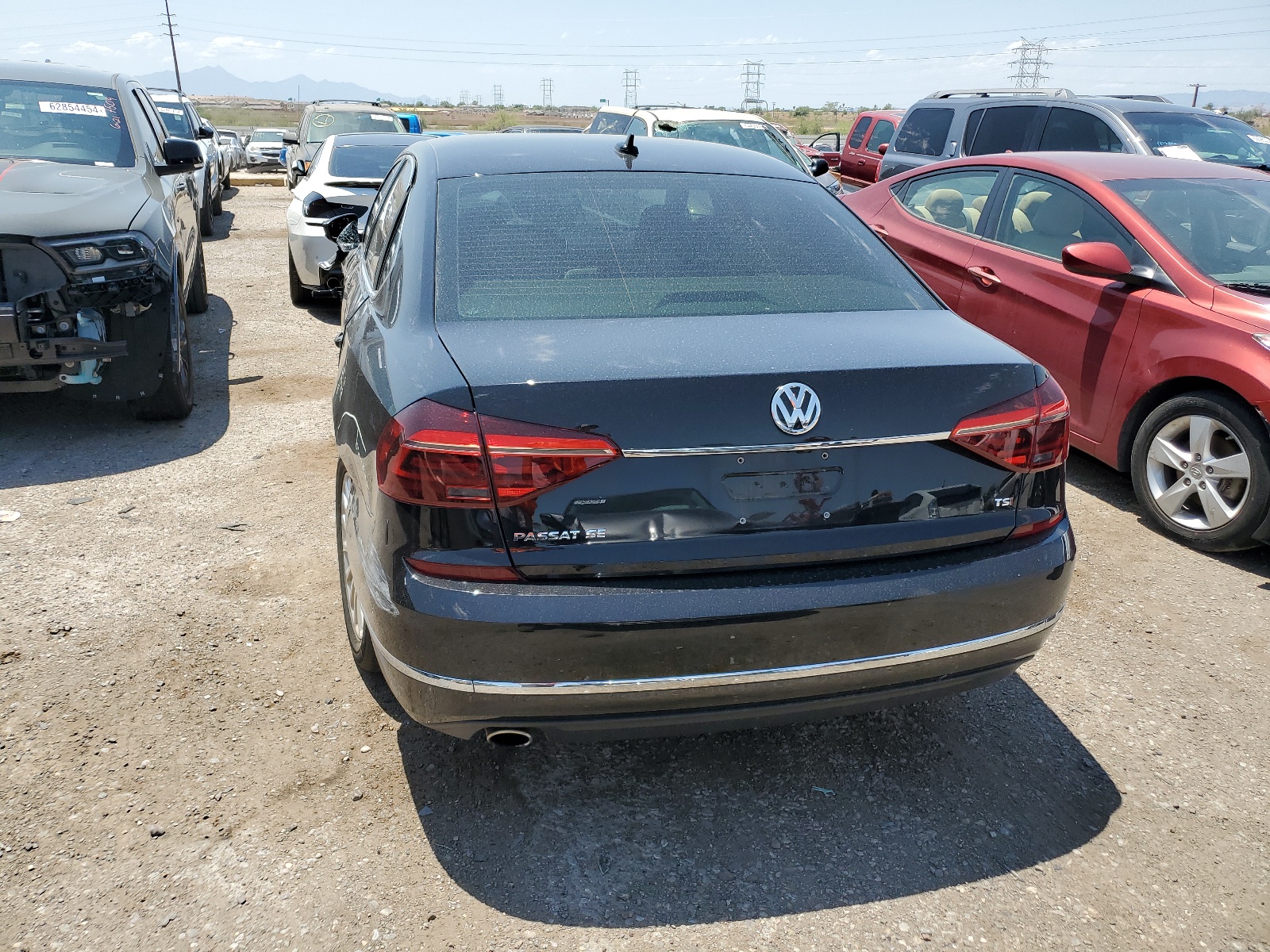 1VWBT7A35HC026876 2017 Volkswagen Passat Se