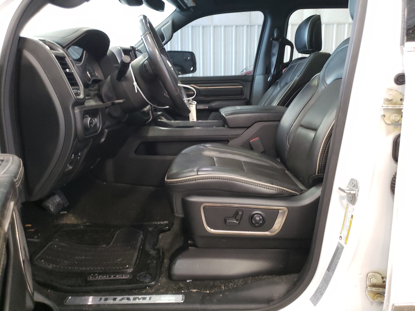 1C6SRFHT1LN266822 2020 Ram 1500 Limited