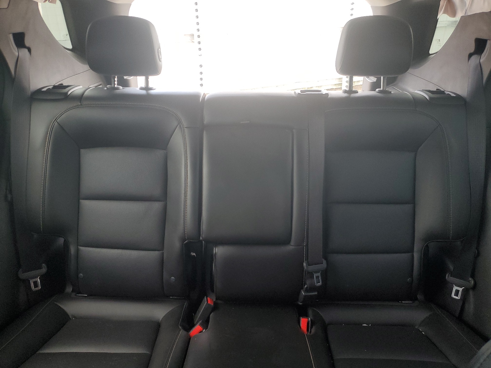 2GNAXYEX9K6239102 2019 Chevrolet Equinox Premier