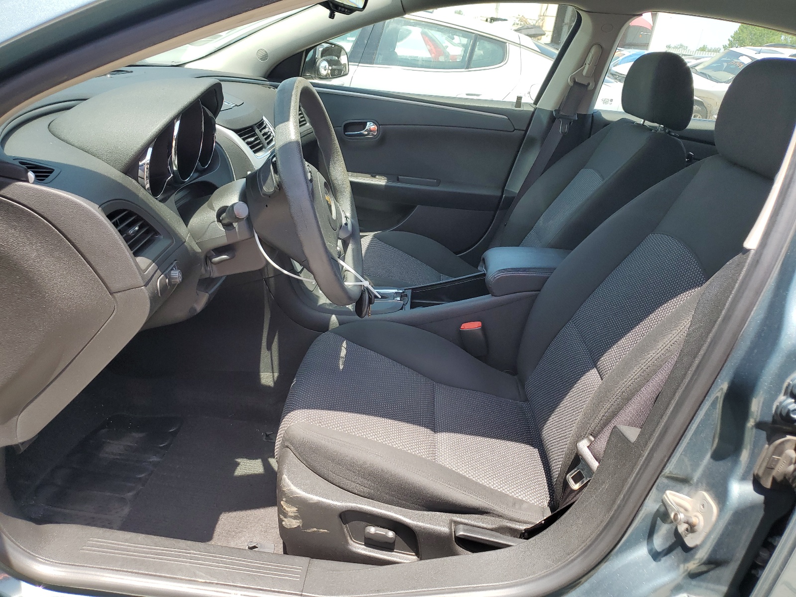 1G1ZH57B794262617 2009 Chevrolet Malibu 1Lt