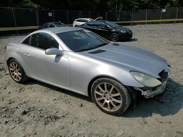 2006 Mercedes-Benz Slk 350 VIN: WDBWK56F86F110456 Lot: 65538984