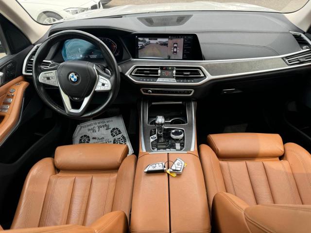  BMW X7 2022 Білий