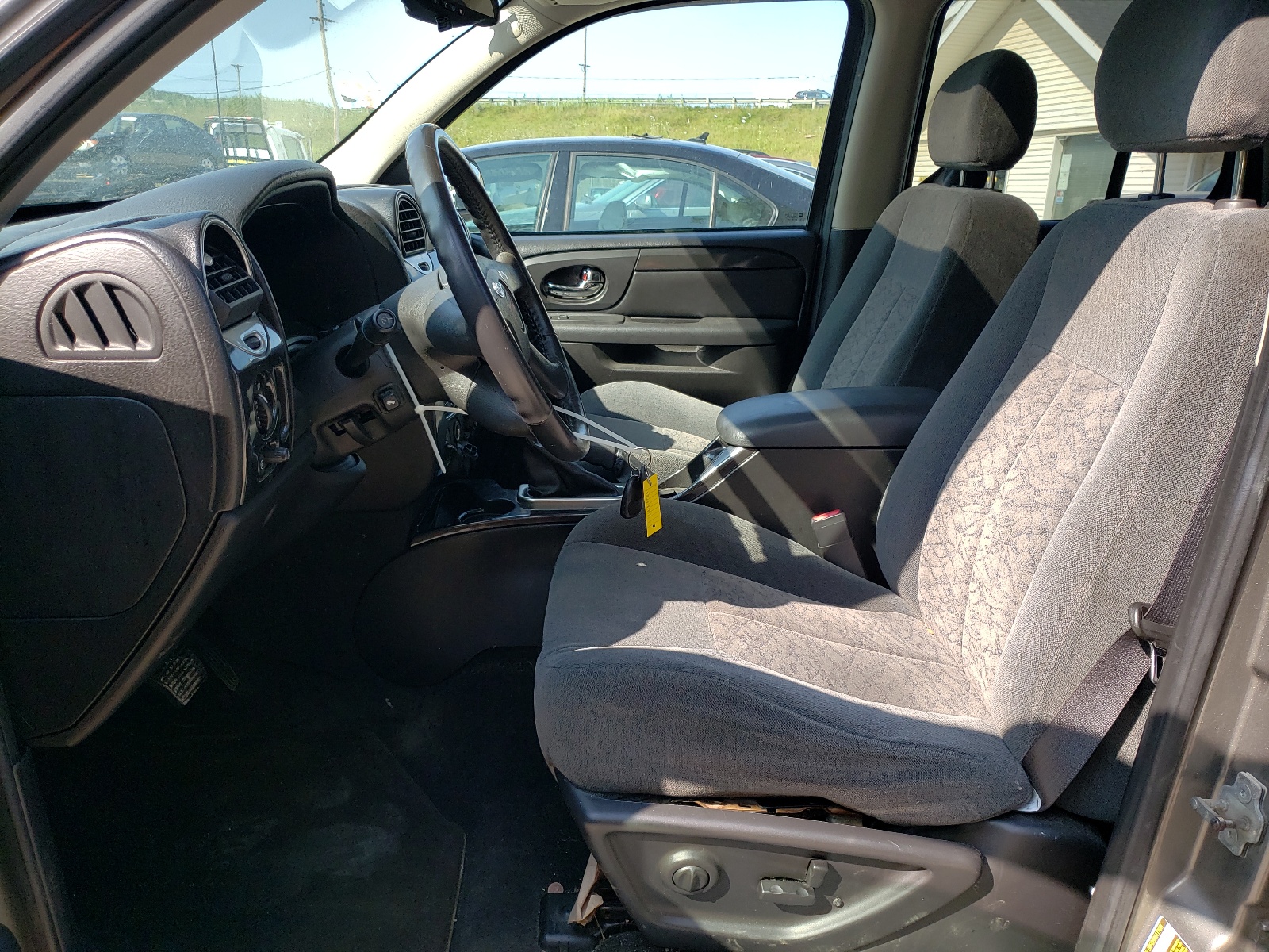 1GKDT13S252389476 2005 GMC Envoy