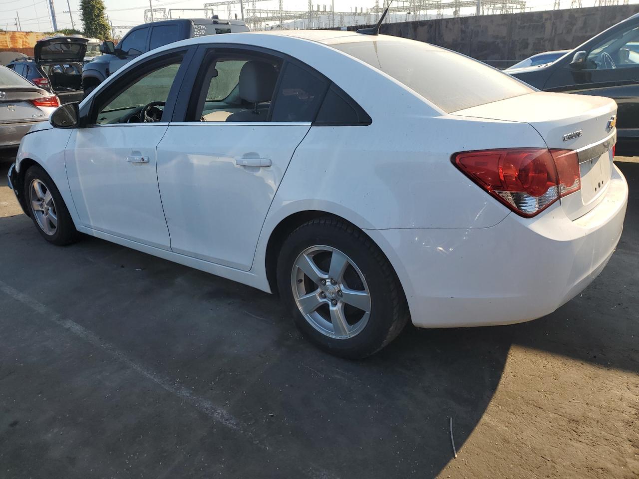 2013 Chevrolet Cruze - Image 2