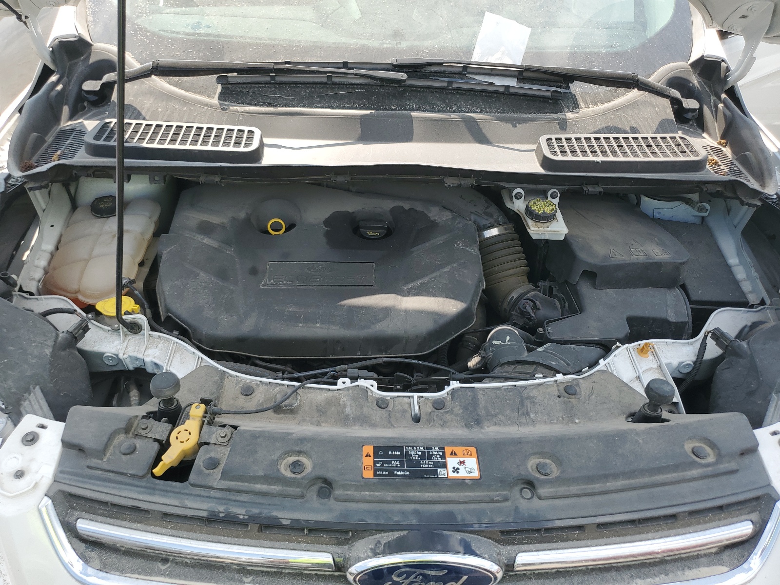 1FMCU0J9XGUA44858 2016 Ford Escape Titanium