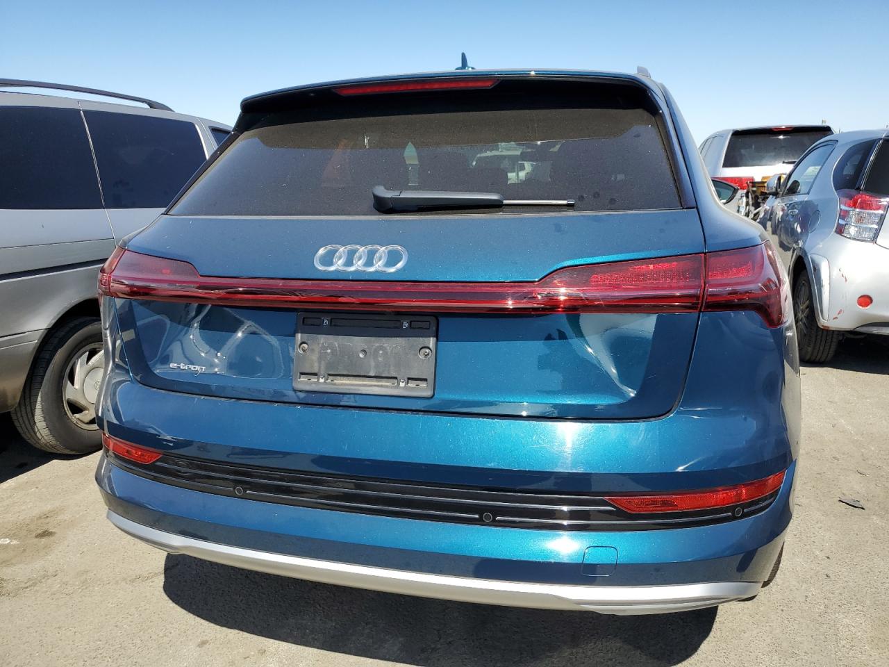 2019 Audi E-Tron Prestige VIN: WA1VABGE0KB018872 Lot: 62678744