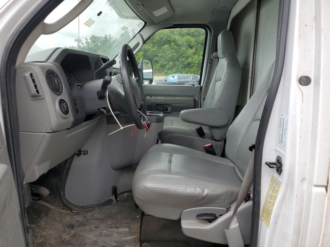 2018 Ford Econoline E450 Super Duty Cutaway Van VIN: 1FDXE4FS0JDC23712 Lot: 71135554