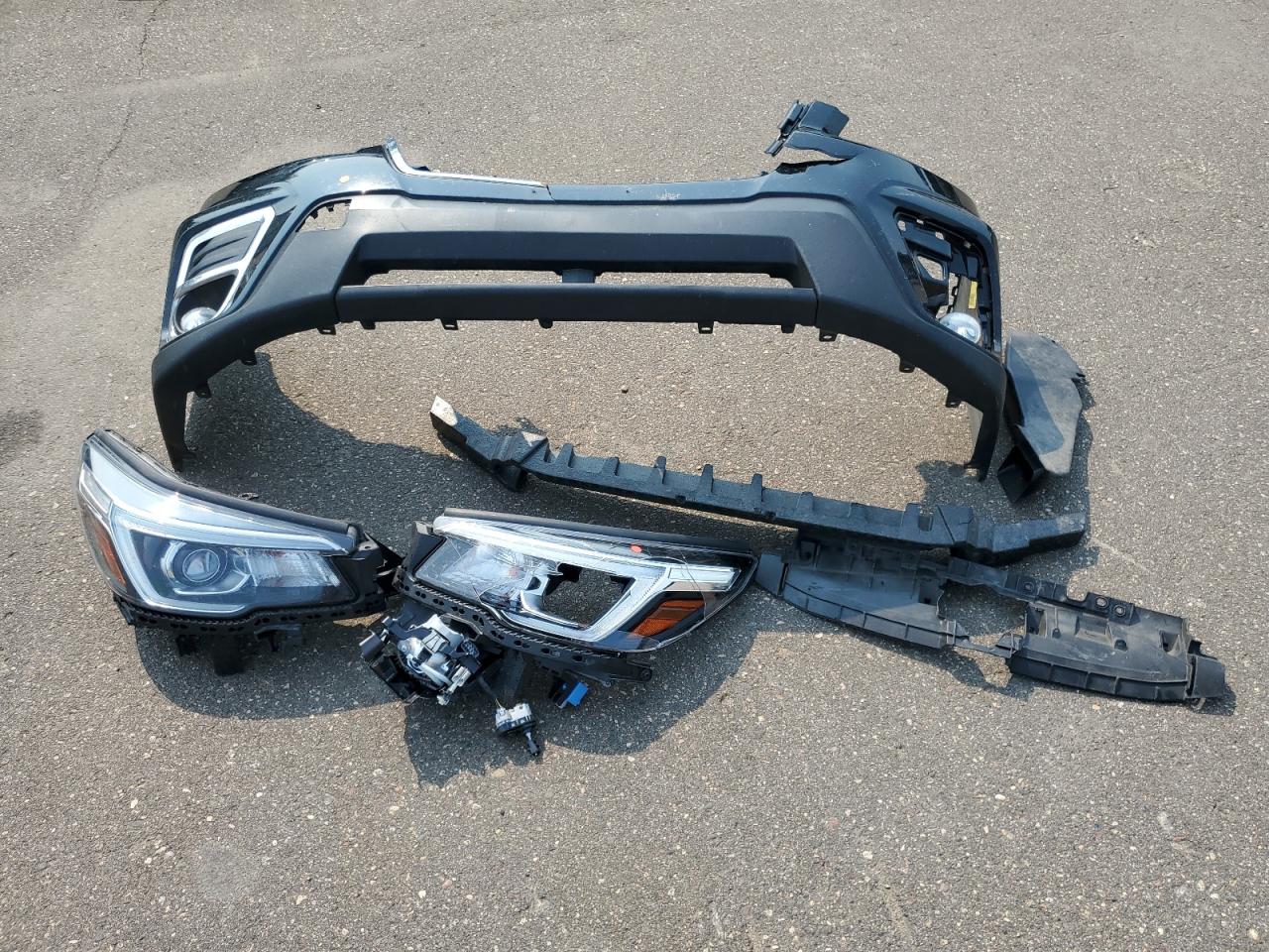 2019 Subaru Forester Limited VIN: JF2SKASC2KH586447 Lot: 63205064