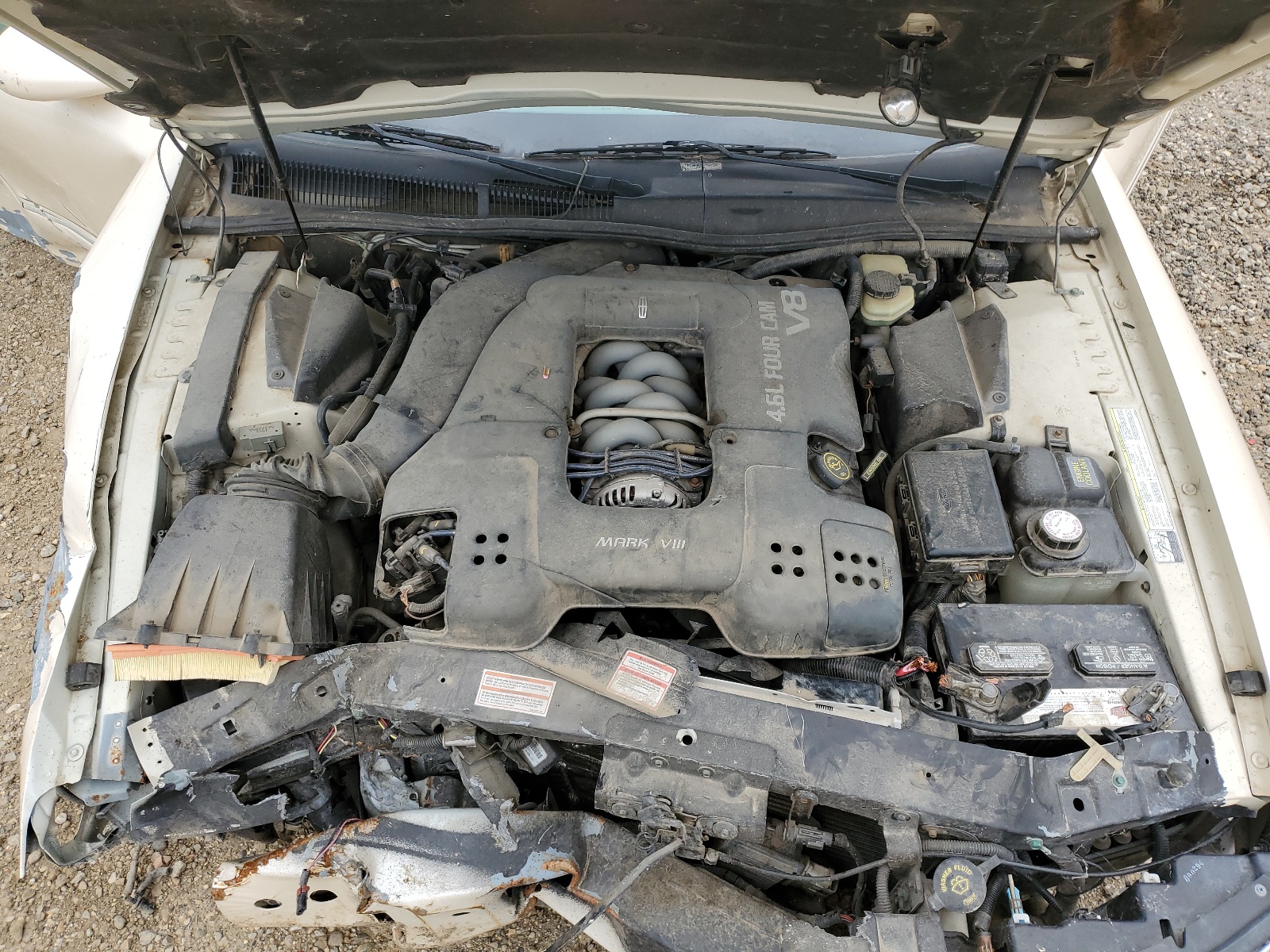 1LNLM91V4SY613612 1995 Lincoln Mark Viii Base