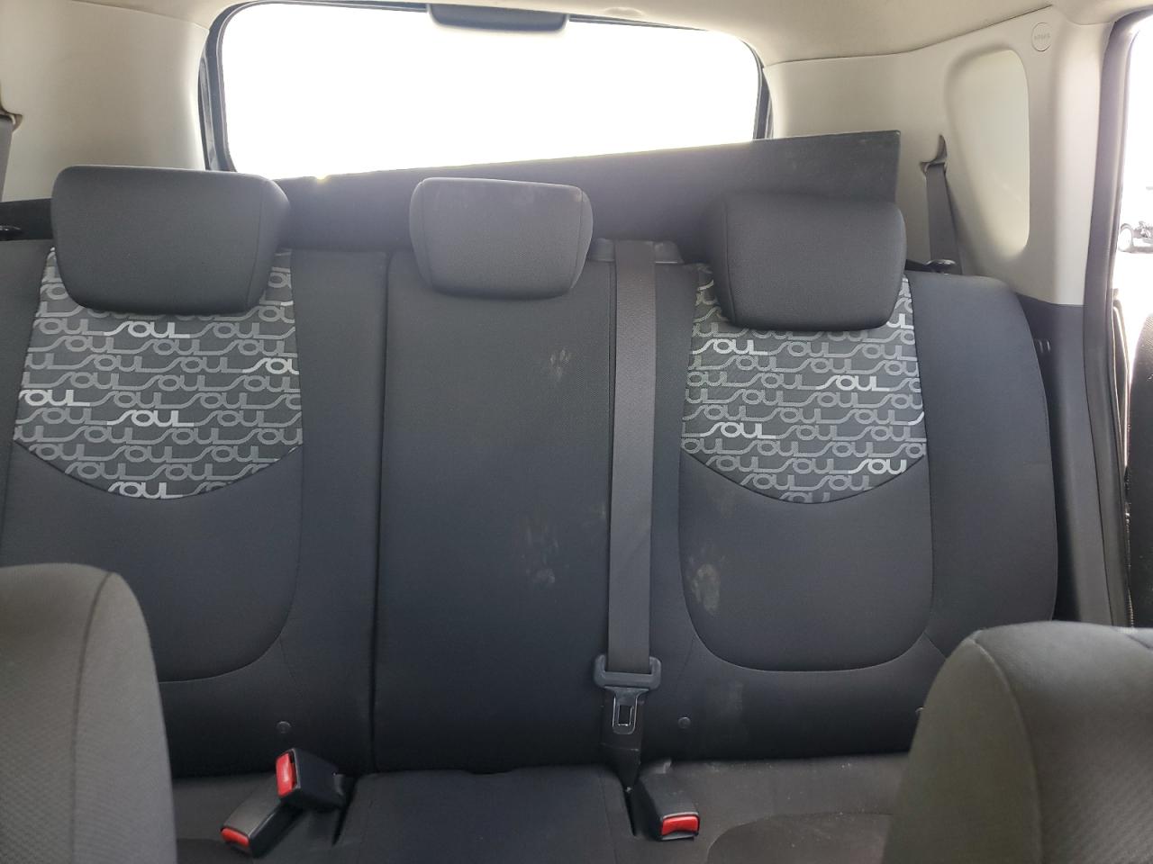 2010 Kia Soul + VIN: KNDJT2A20A7137326 Lot: 62297764