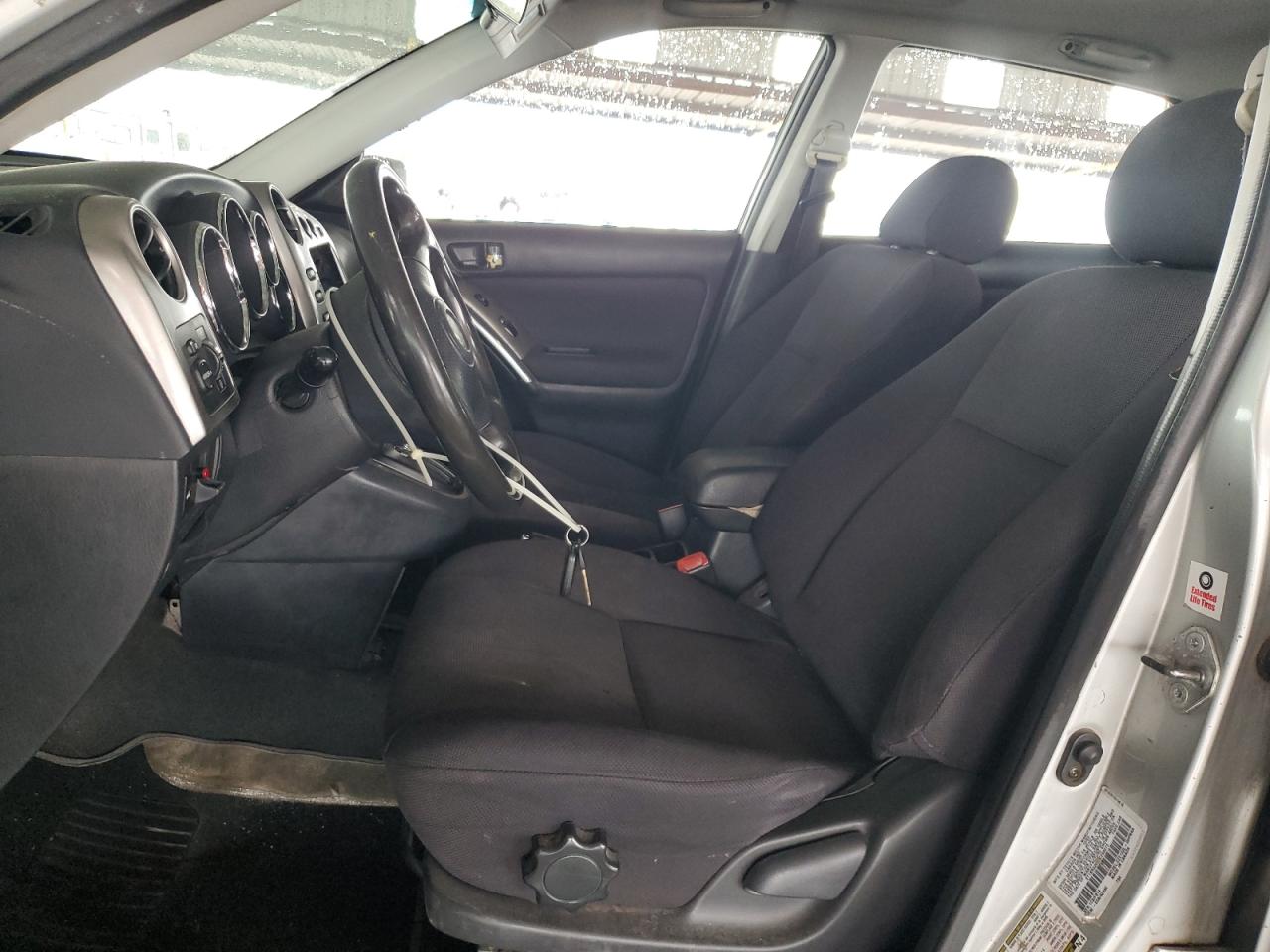 2004 Toyota Corolla Matrix Xr VIN: 2T1KR32EX4C268073 Lot: 64708464