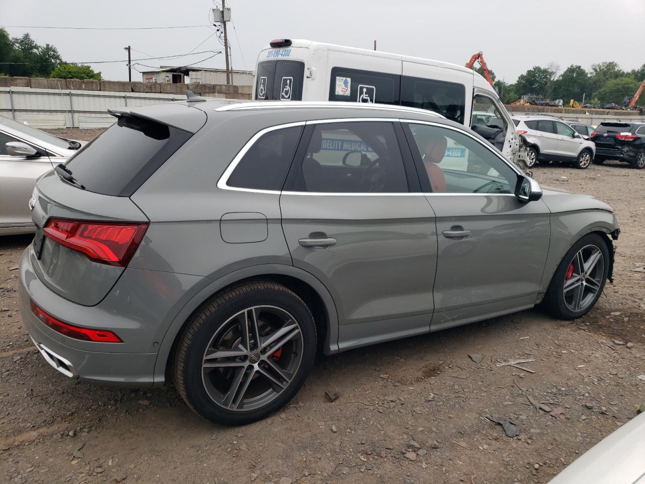 2019 Audi SQ5 - Image 3