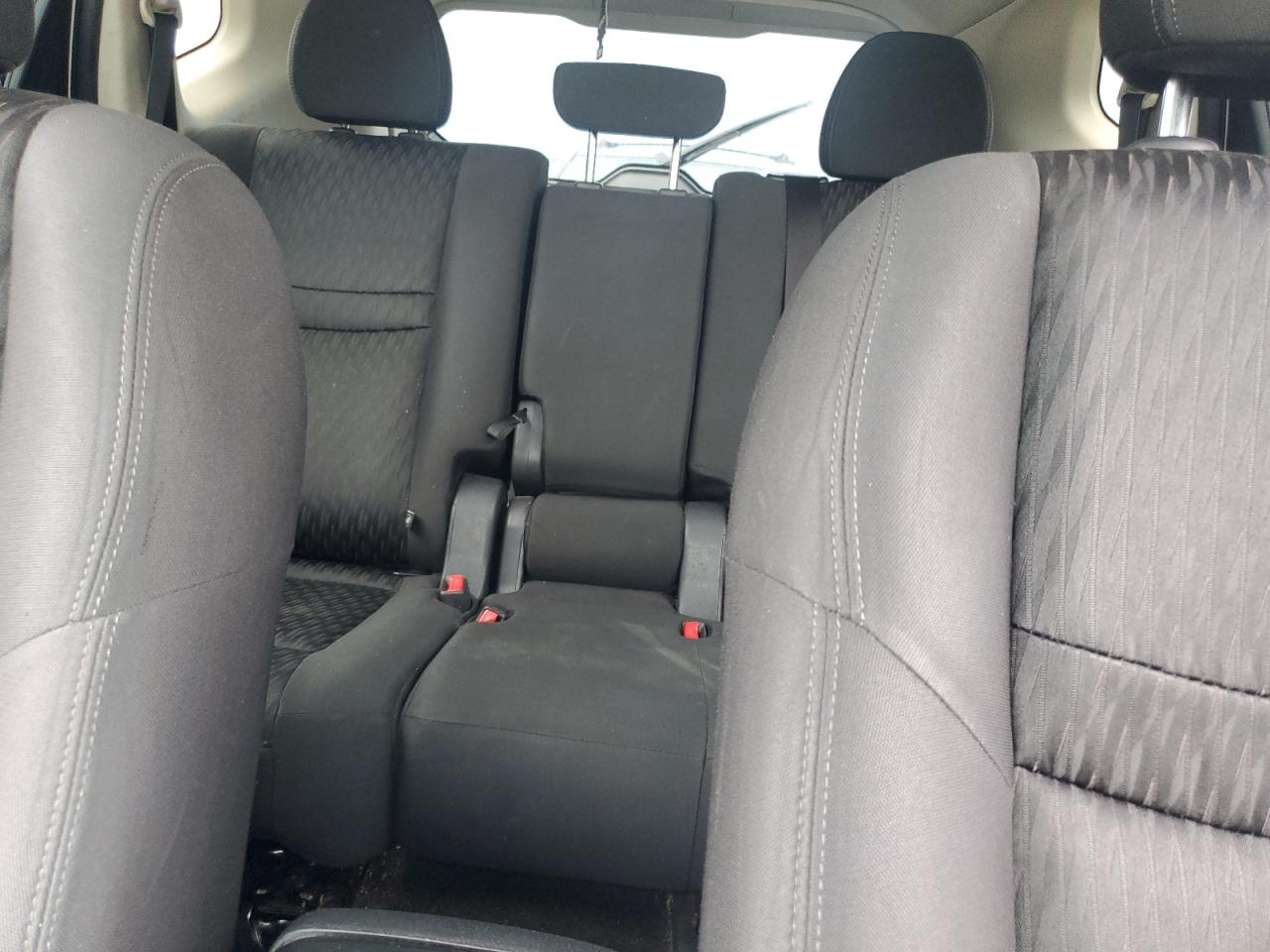 2020 Nissan Rogue S VIN: KNMAT2MV3LP527202 Lot: 64801034