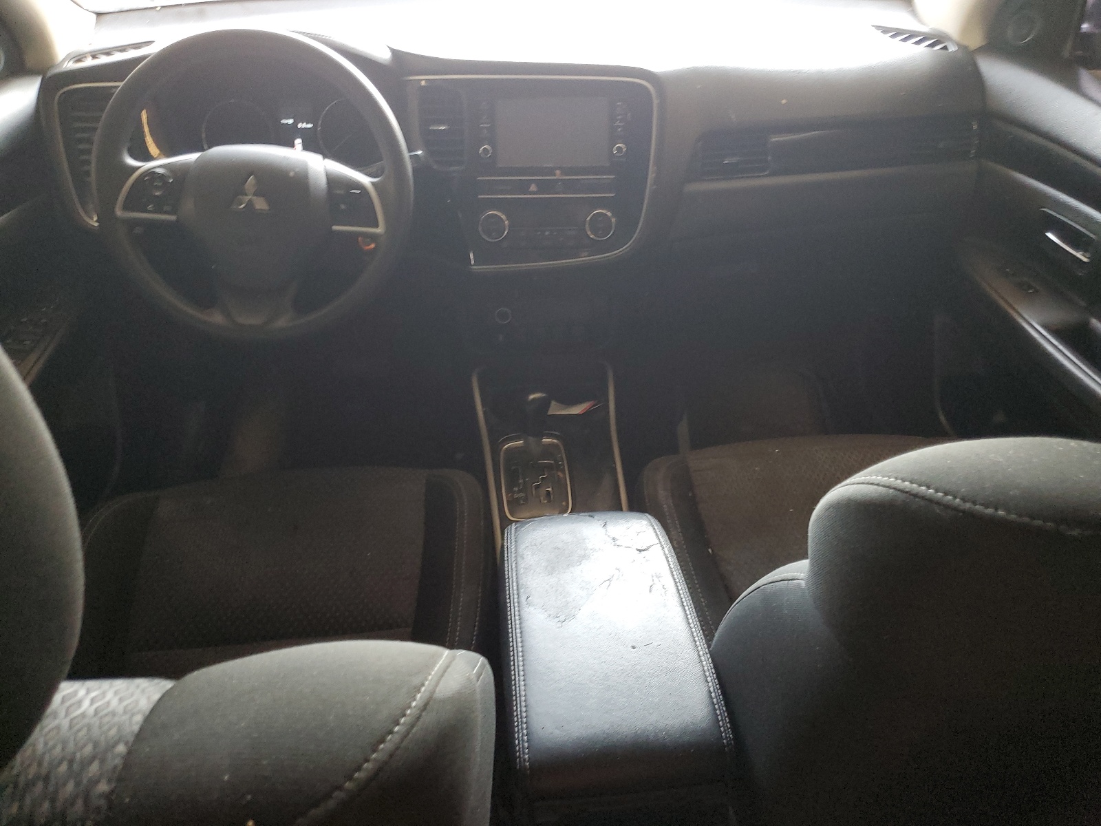 JA4AD2A31KZ003382 2019 Mitsubishi Outlander Es