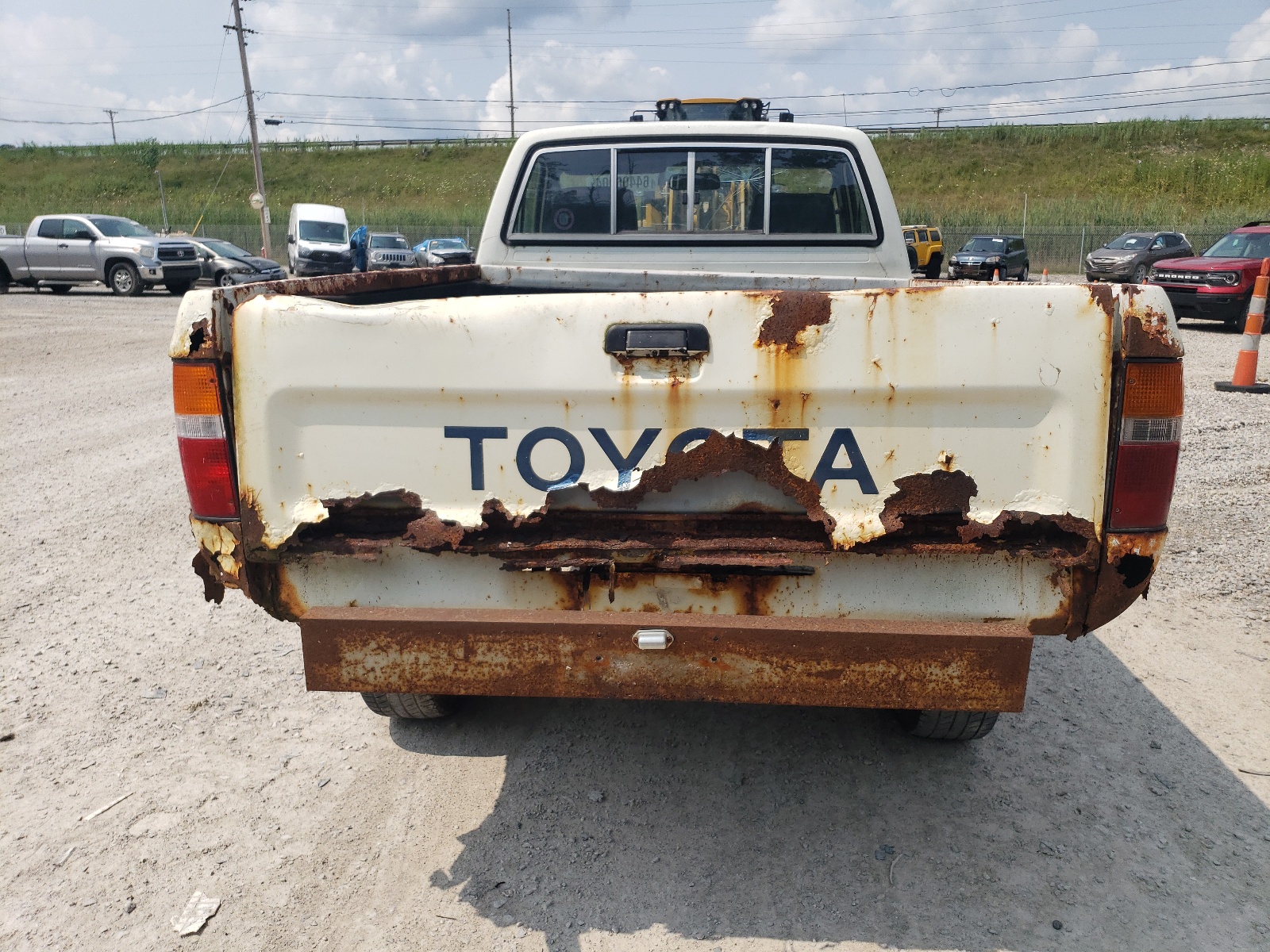 JT4RN01P4N0031215 1992 Toyota Pickup 1/2 Ton Short Wheelbase Dlx