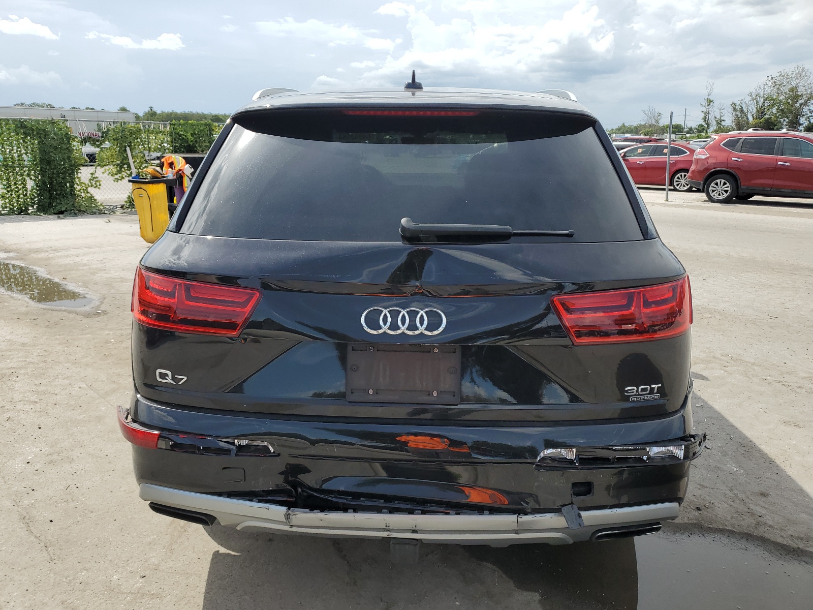 WA1LAAF73HD041466 2017 Audi Q7 Premium Plus