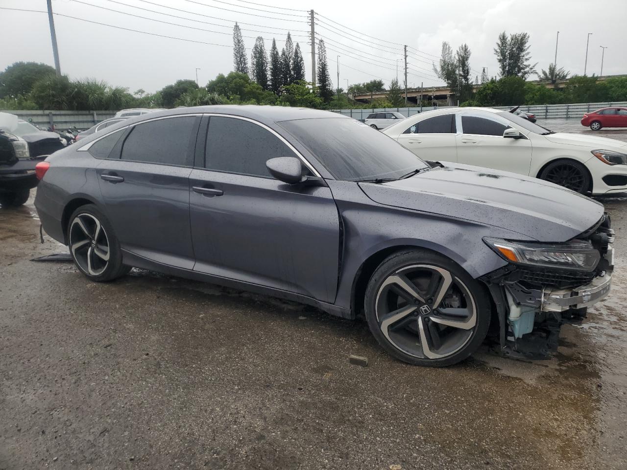 2020 Honda Accord - Image 4