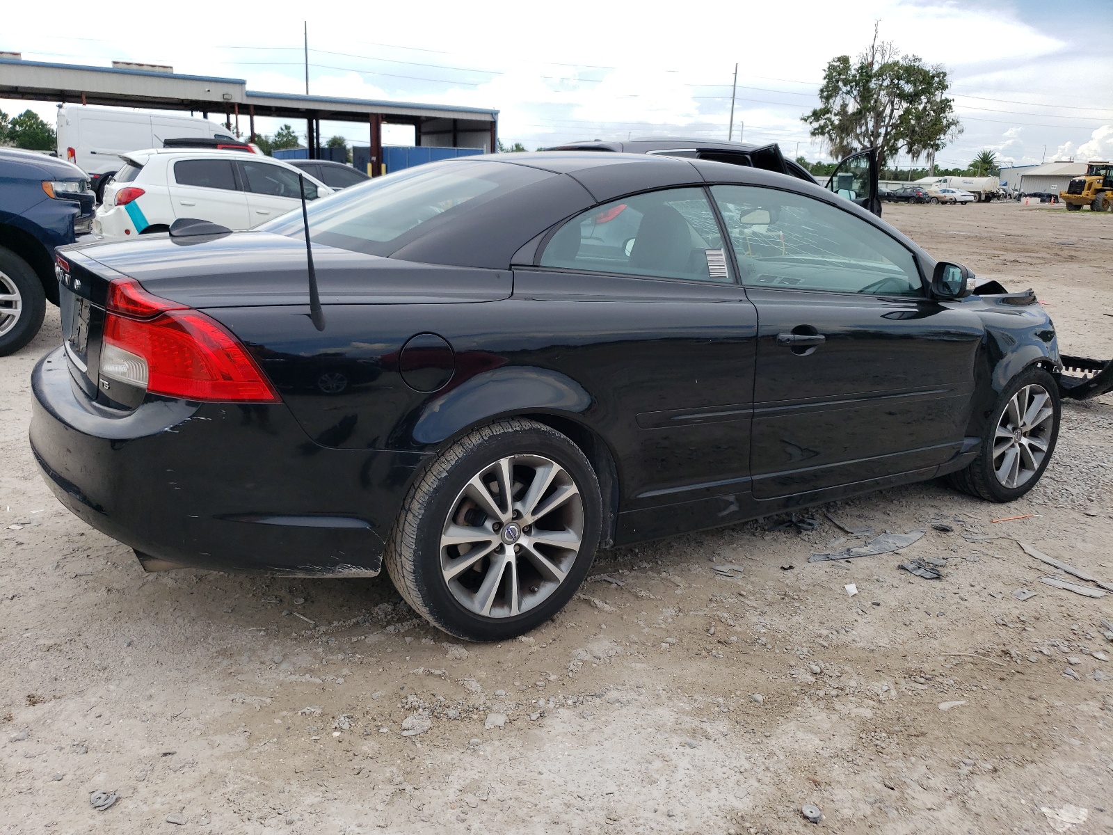 YV1672MC2BJ108035 2011 Volvo C70 T5