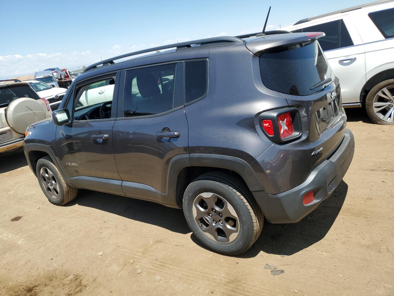 ZACCJBAT6GPD54480 2016 JEEP RENEGADE - Image 2