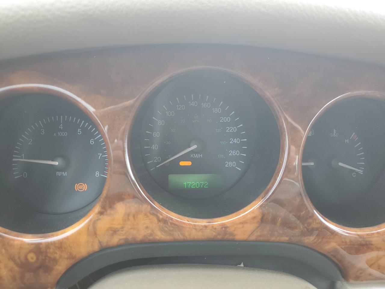 1998 Jaguar Vandenplas VIN: SAJKN6243WC834124 Lot: 62426344