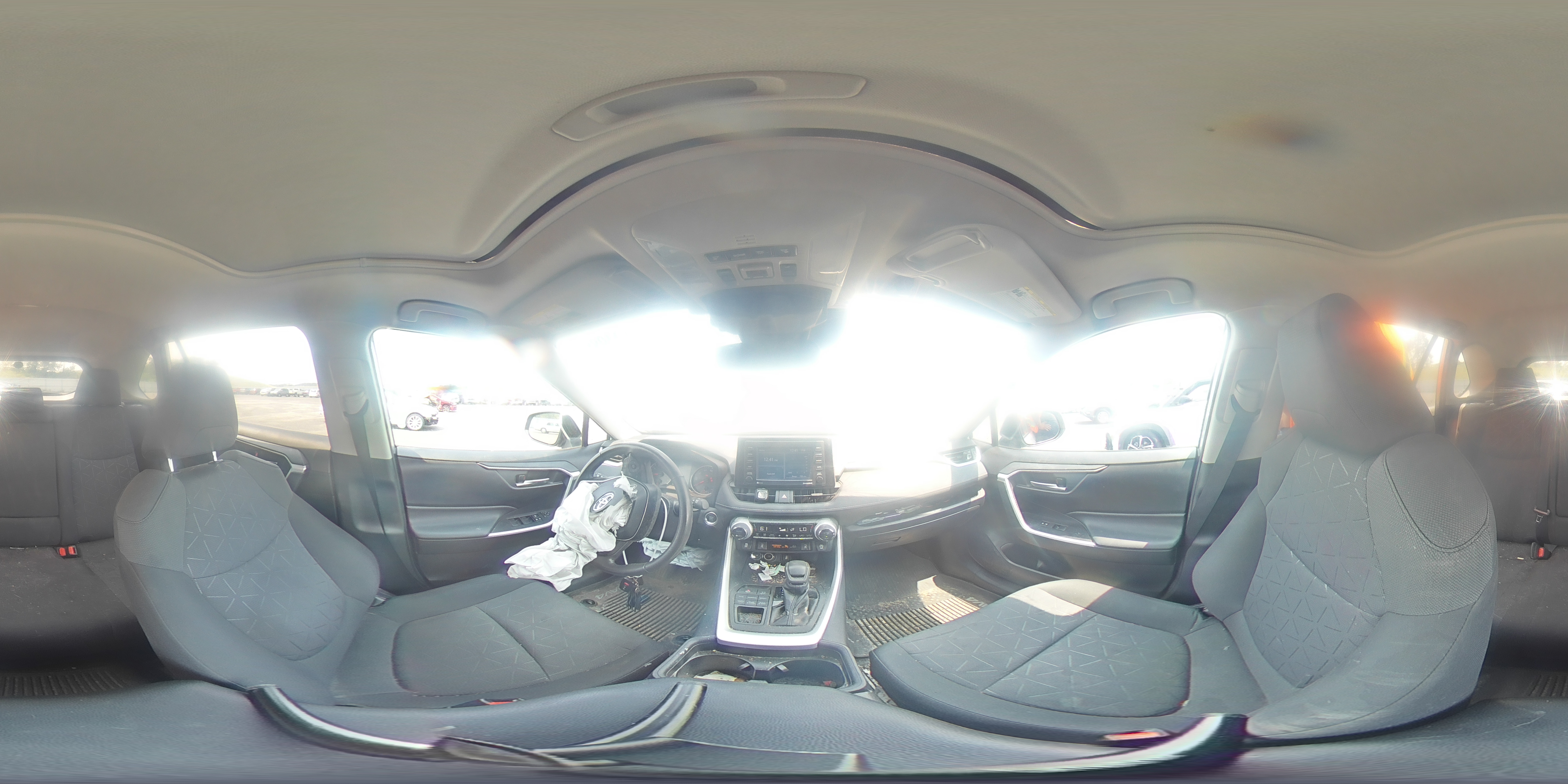 2020 Toyota Rav4 Xle VIN: 2T3P1RFV6LW131212 Lot: 64049884