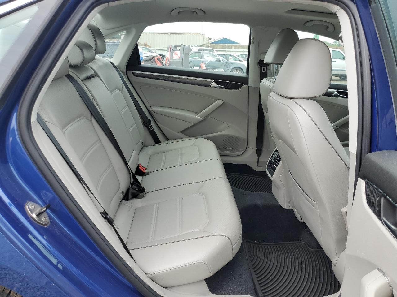 2017 Volkswagen Passat Se VIN: 1VWBT7A35HC080789 Lot: 64216704