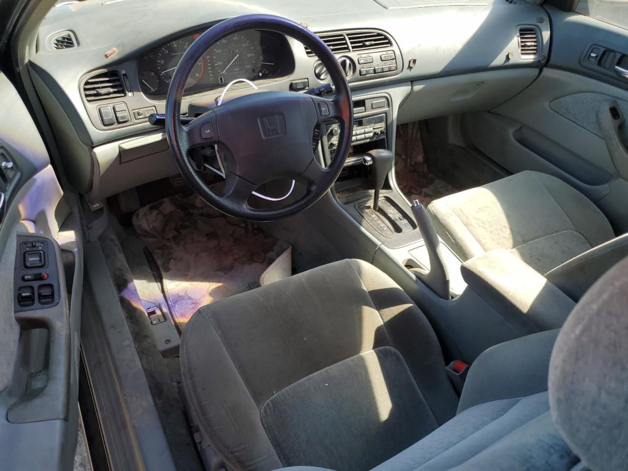 1996 Honda Accord Ex VIN: 1HGCD7250TA003029 Lot: 62649304