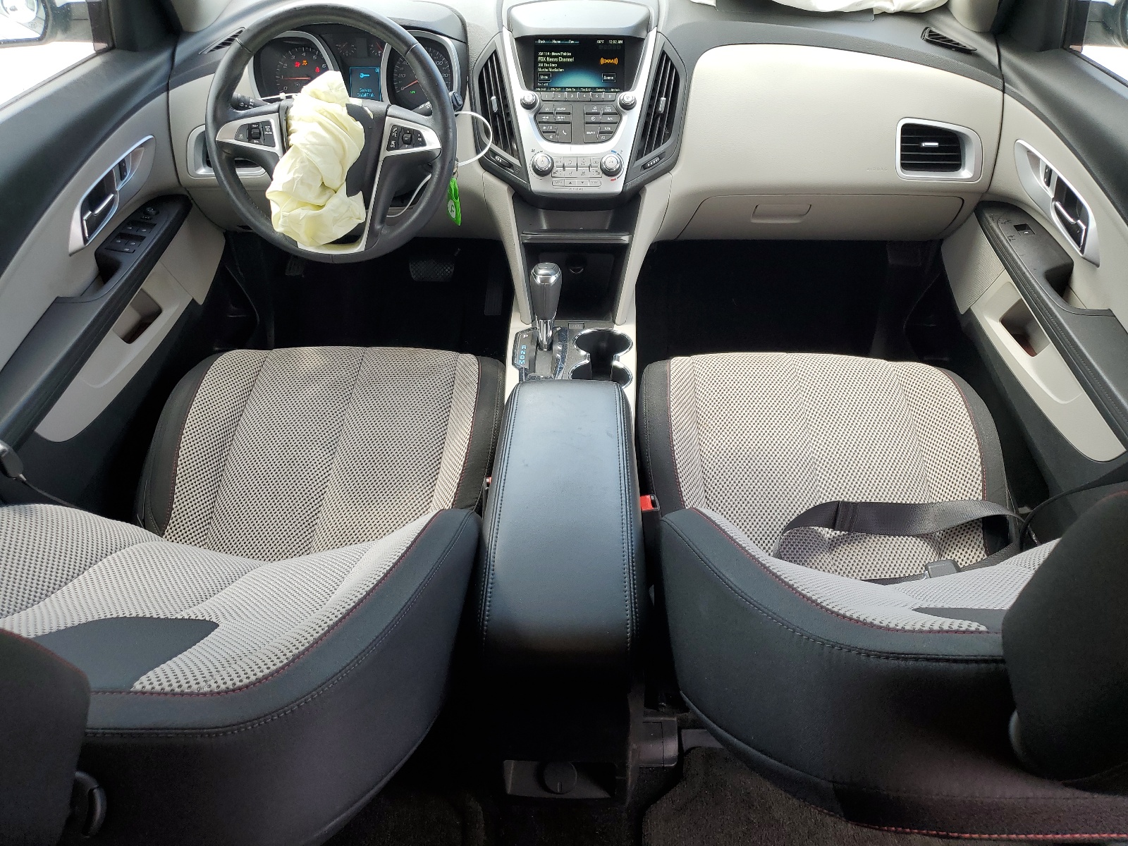 2GNALCEK7H6222830 2017 Chevrolet Equinox Lt