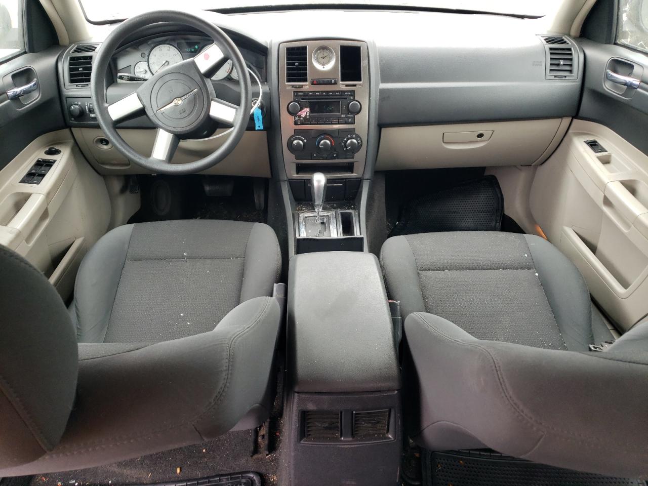 2006 Chrysler 300 Touring VIN: 2C3KA53GX6H375804 Lot: 63409964