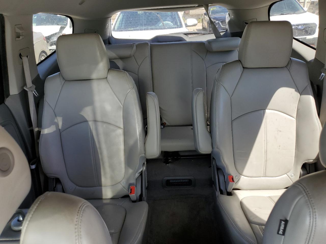 2014 Chevrolet Traverse Lt VIN: 1GNKRHKD6EJ242684 Lot: 61066954