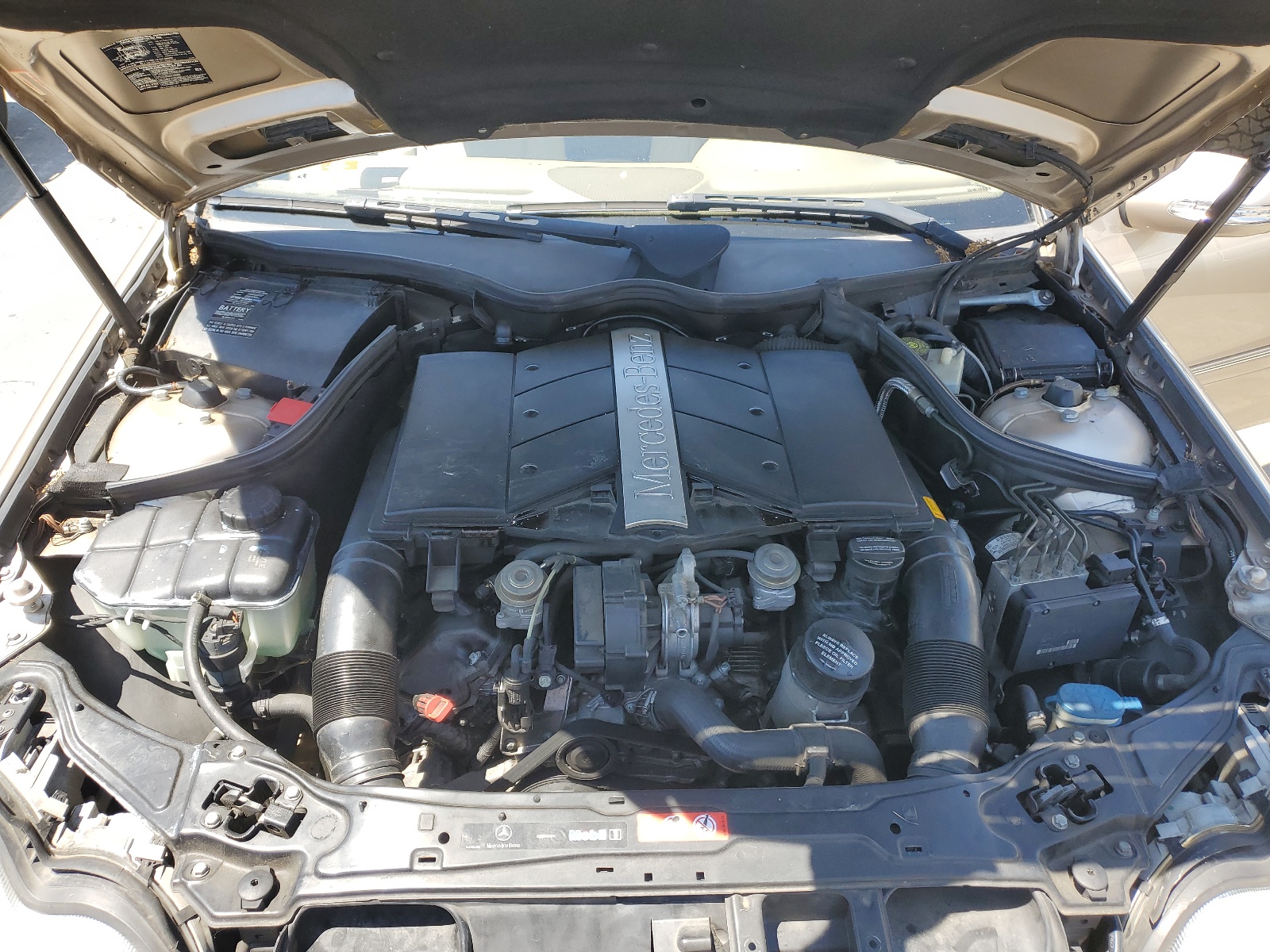 WDBRF84J55F646998 2005 Mercedes-Benz C 320 4Matic