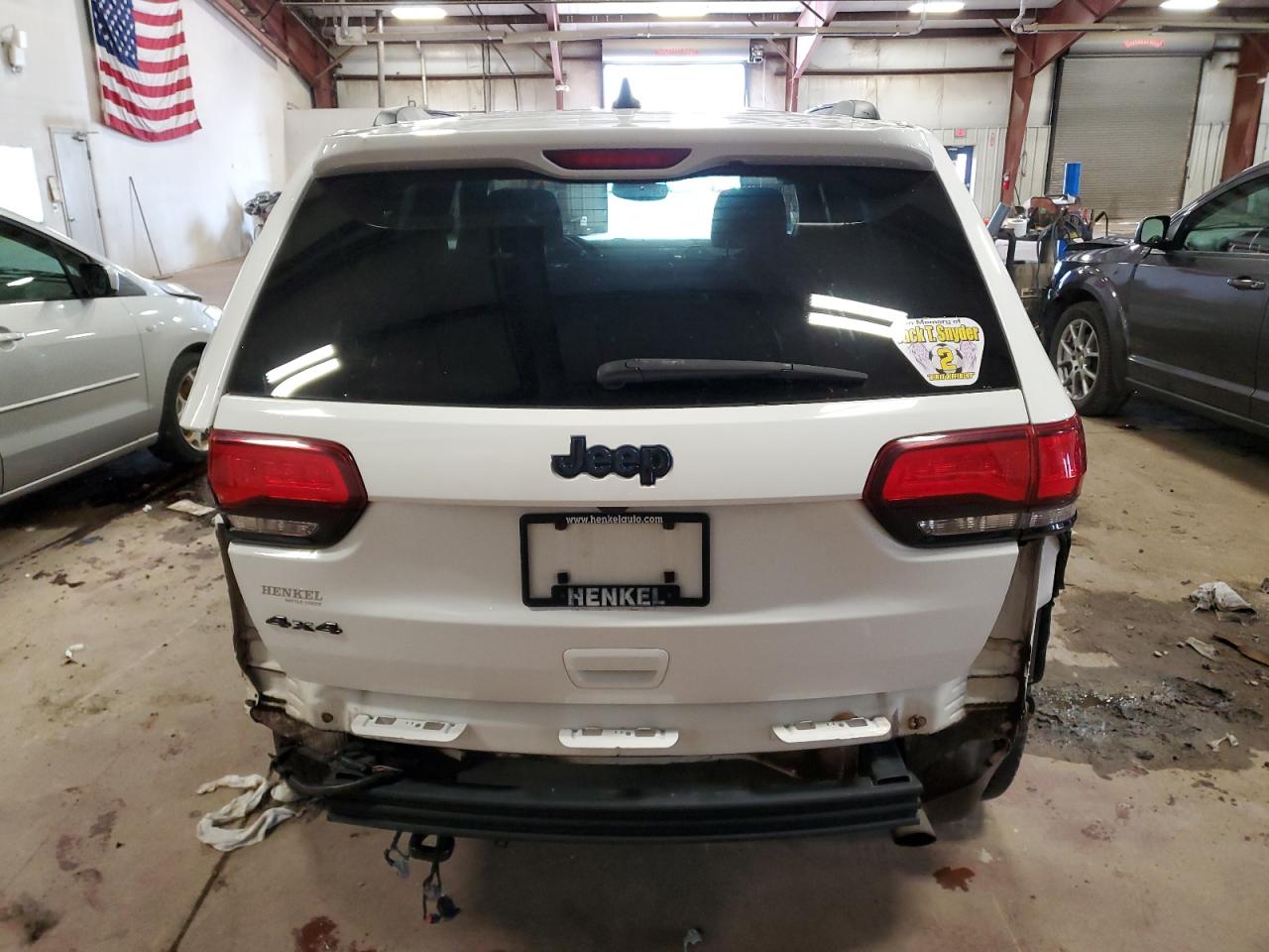 1C4RJFAG9KC540404 2019 Jeep Grand Cherokee Laredo