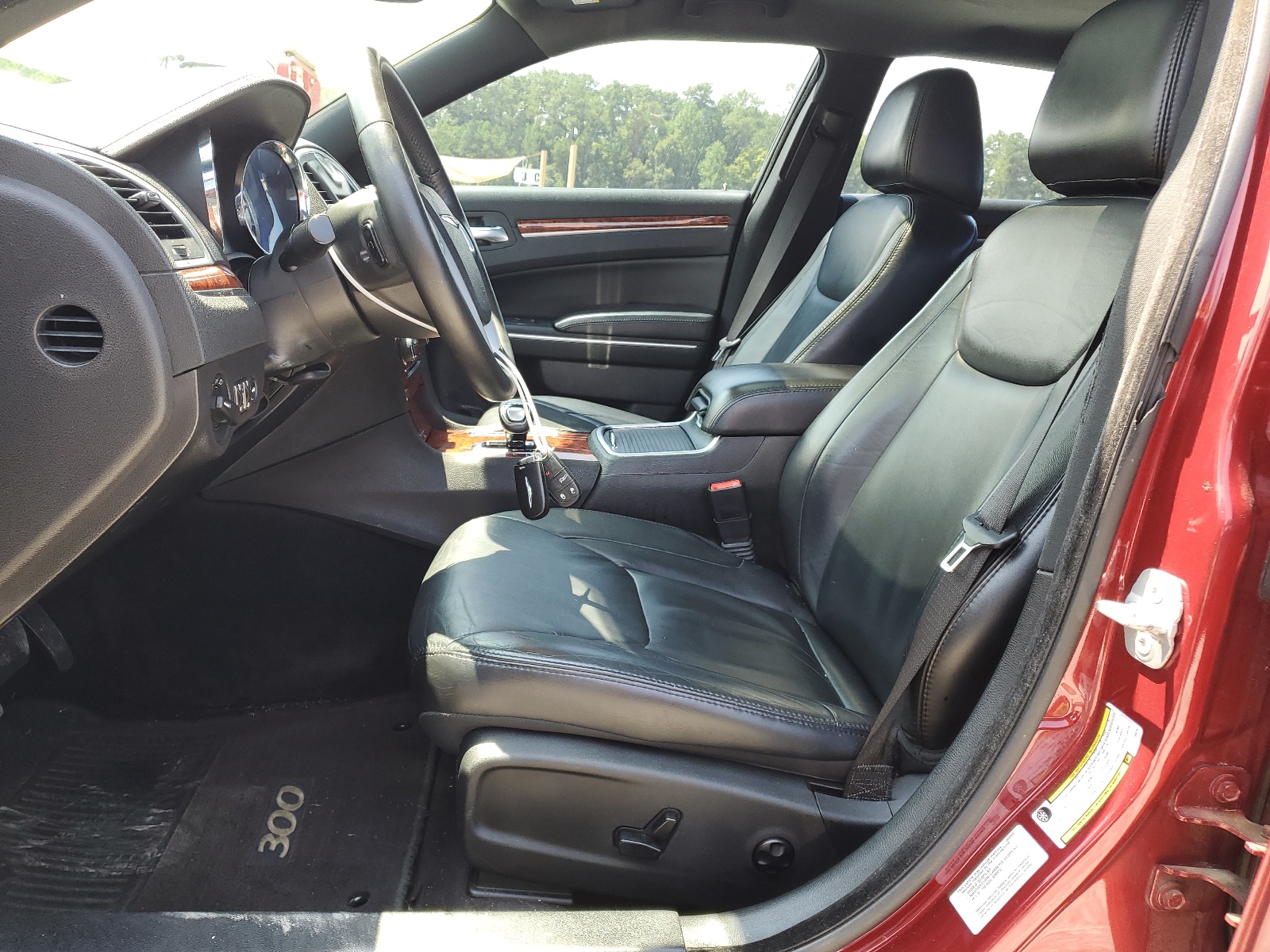 2C3CCAAG8EH223075 2014 Chrysler 300