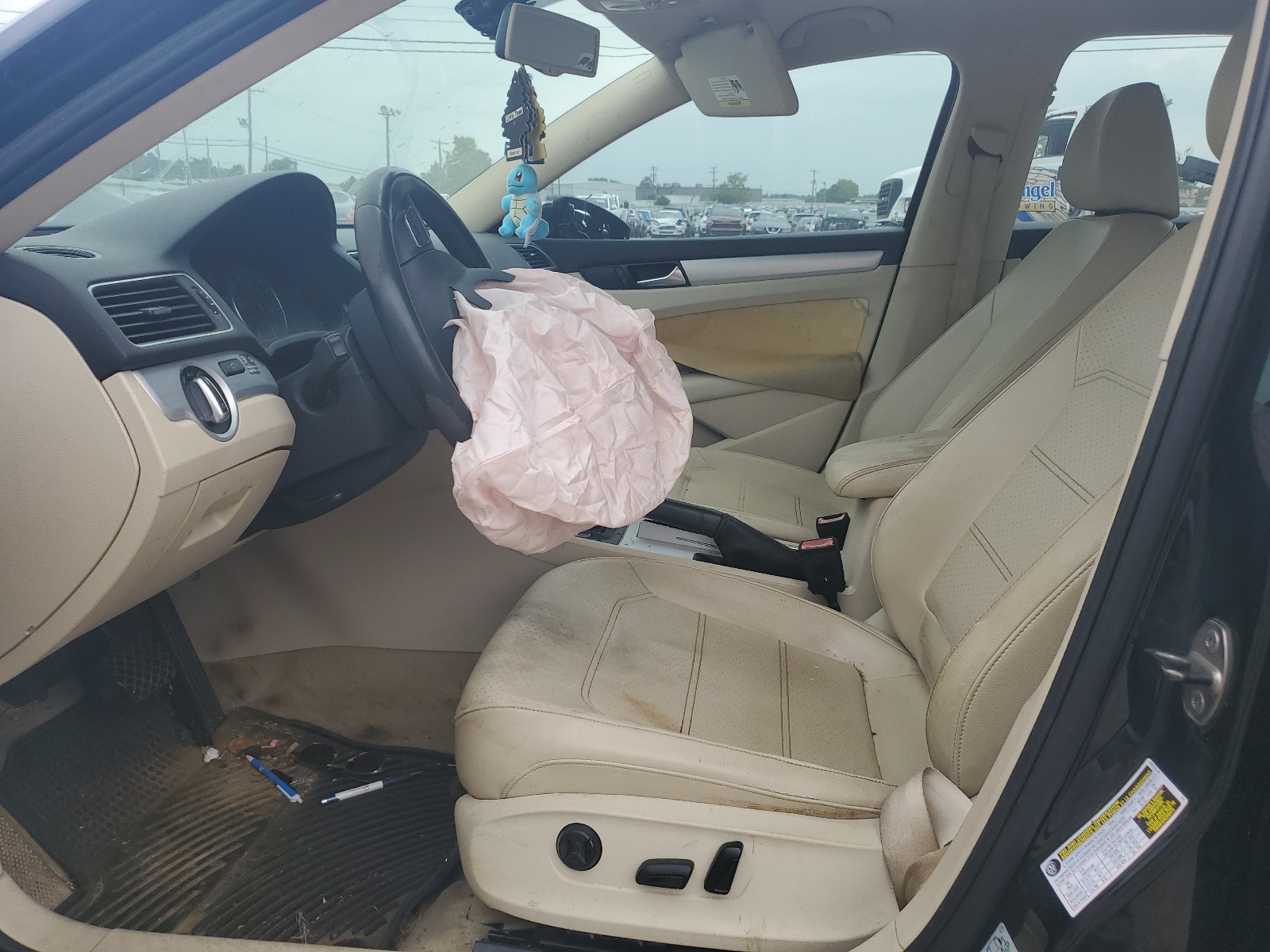 1VWBN7A31CC018972 2020 Volkswagen Passat Se