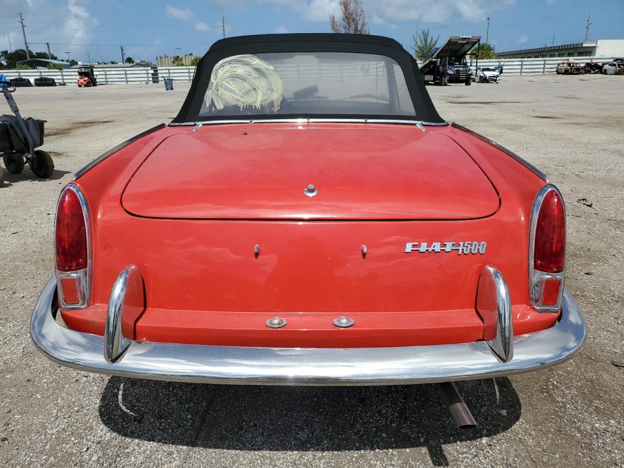 118HD39439 1965 Fiat Spider